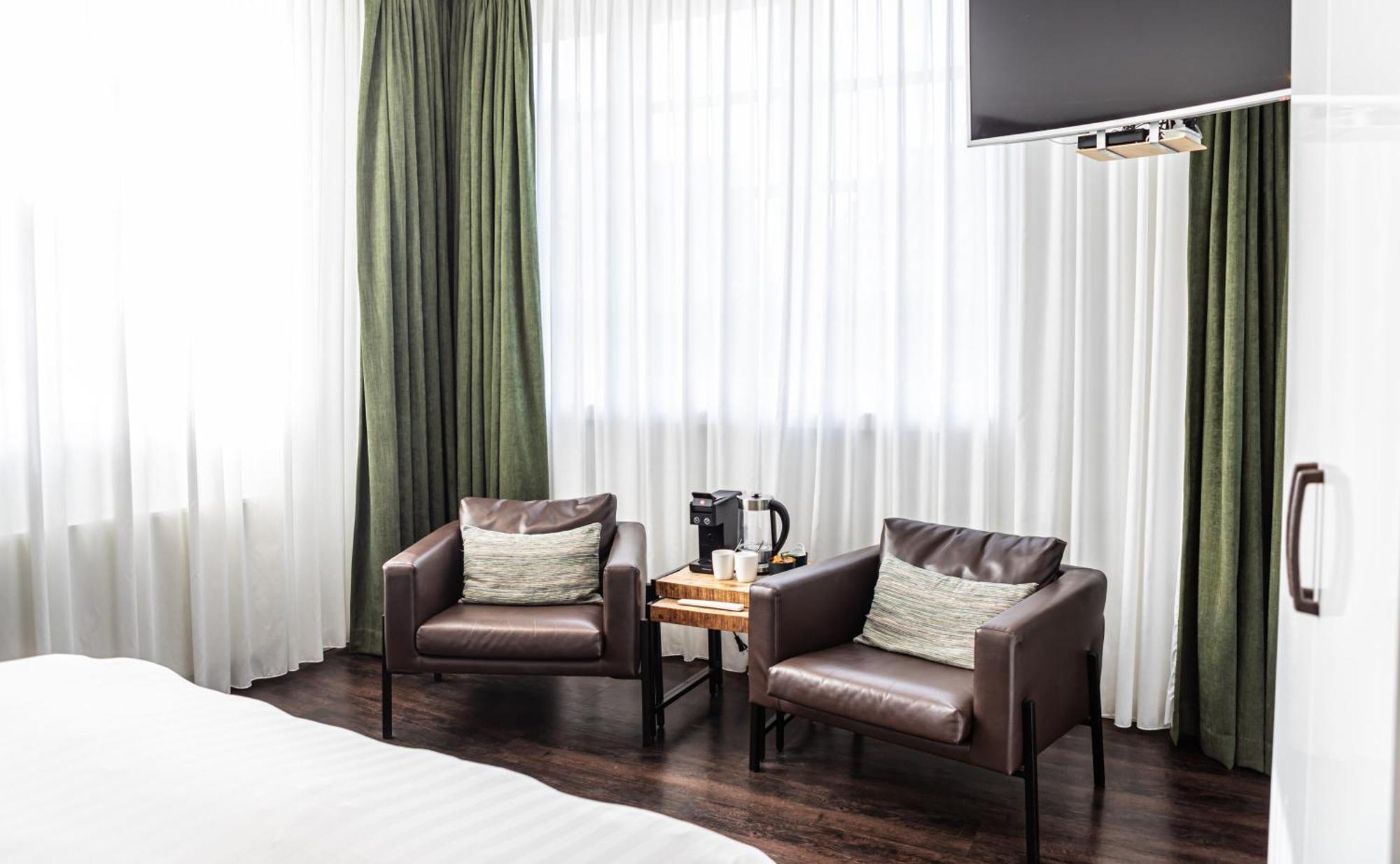 Pension Montmaertre Zierikzee Room photo